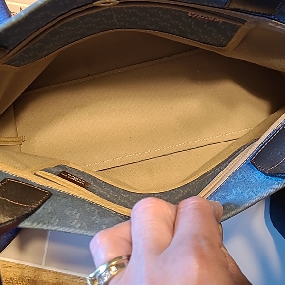 Dooney &Bourke Handbag Color Silver/Blue.  Pre-loved. - Picture 14 of 14